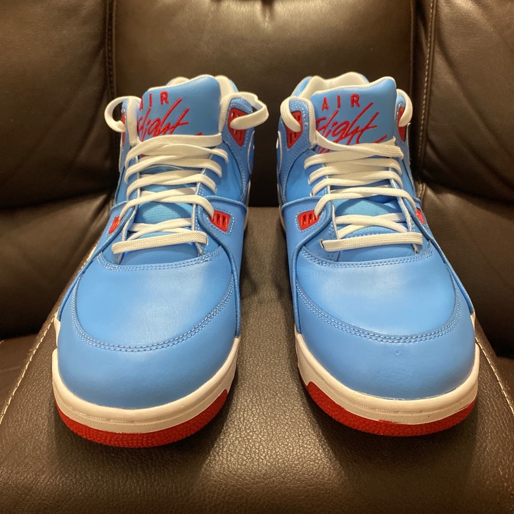 AIR FLIGHT 89 CHICAGO BASKETBALL SNEAKERS SIZE 11